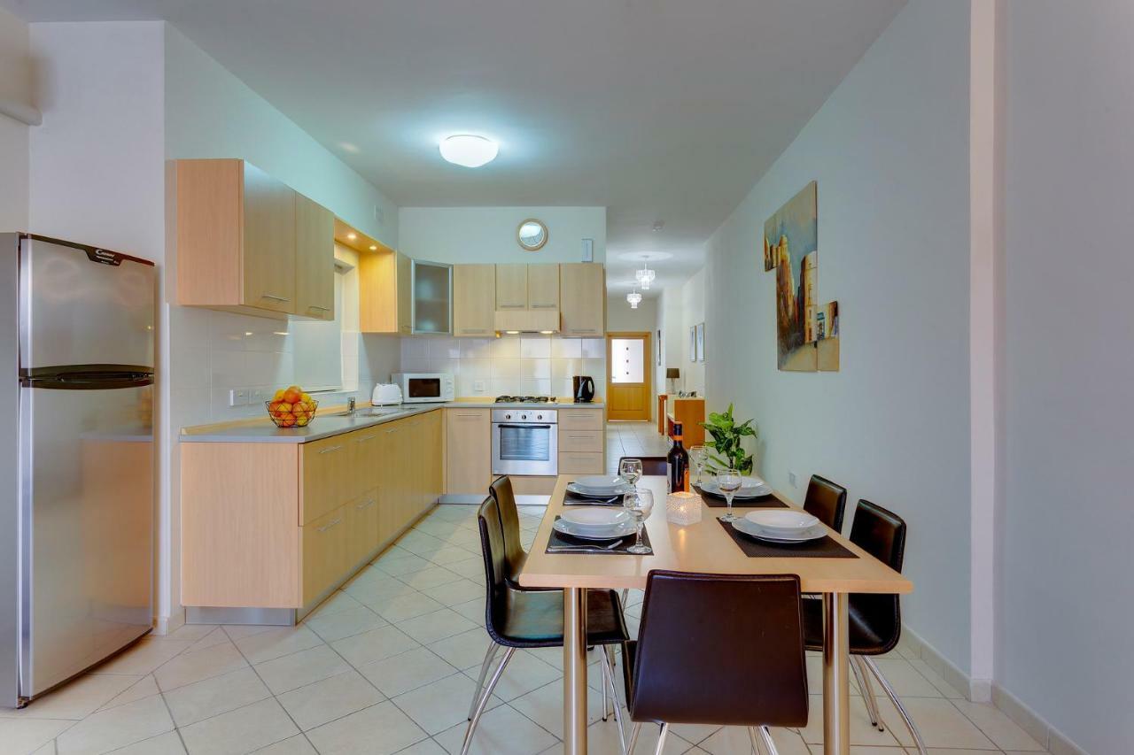Spacious, Top Location Sliema Apartment Ngoại thất bức ảnh