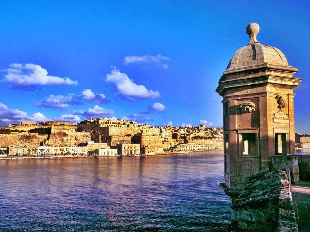 Spacious, Top Location Sliema Apartment Ngoại thất bức ảnh